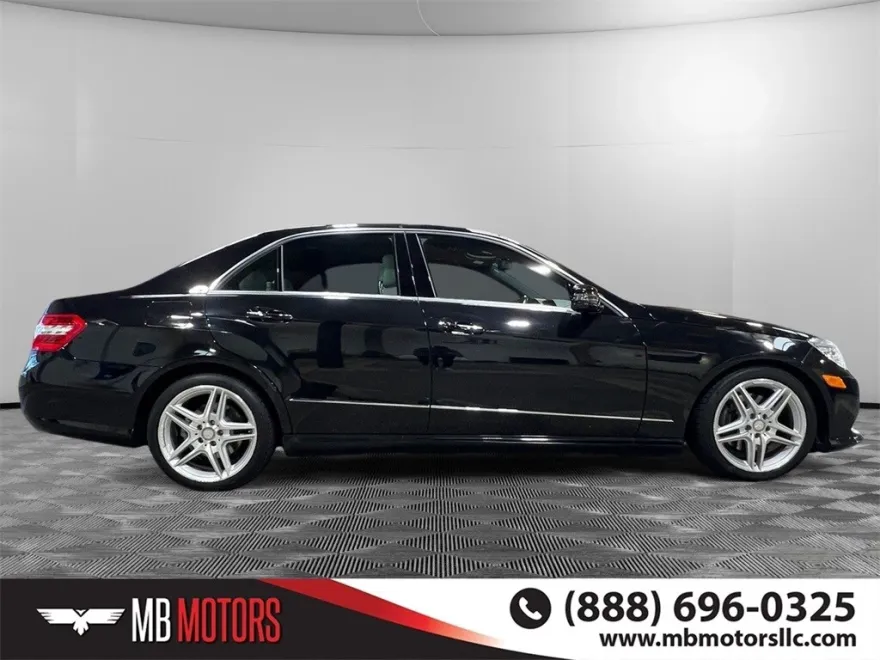 2011 Mercedes Benz E 350 photo 1