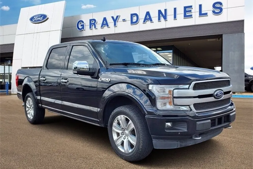 2018 Ford F-150 Platinum photo 1