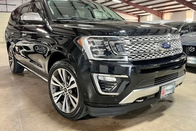 2021 Ford Expedition MAX Platinum photo 1