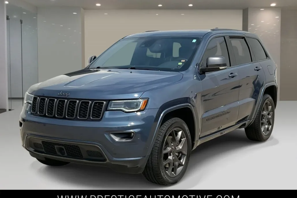 2021 Jeep Grand Cherokee Anniversary Edition photo 1