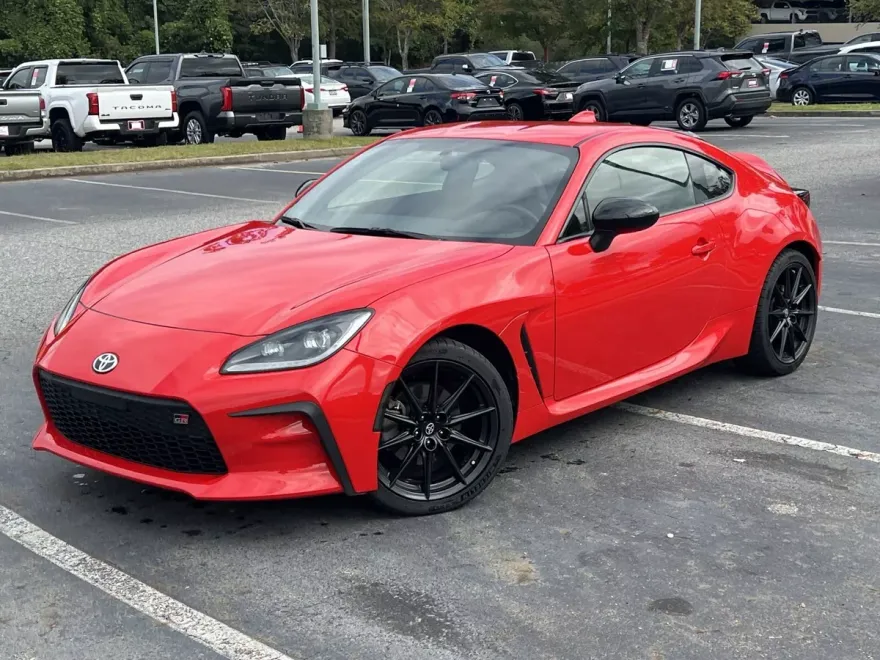 2022 Toyota GR86 Premium photo 1