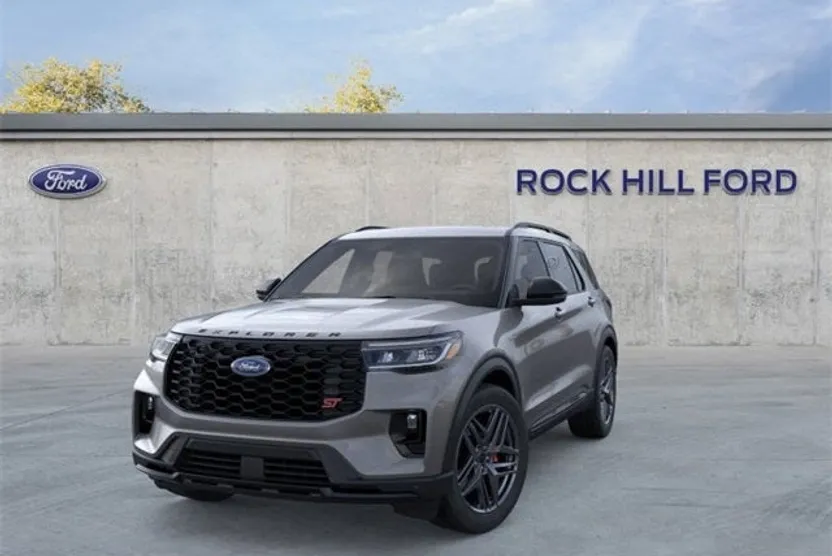 2025 Ford Explorer ST photo 1