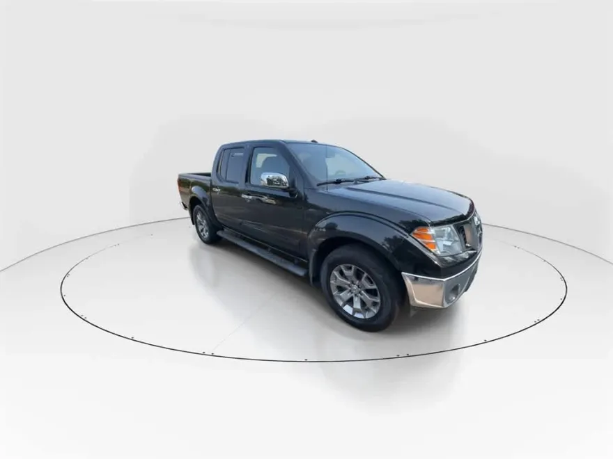 2019 Nissan Frontier SL photo 1