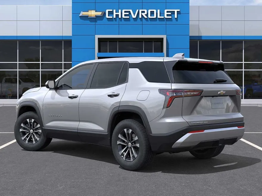 2026 Chevrolet Equinox LT photo 1