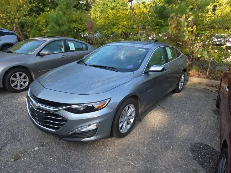2024 Chevrolet Malibu 1LT photo 1