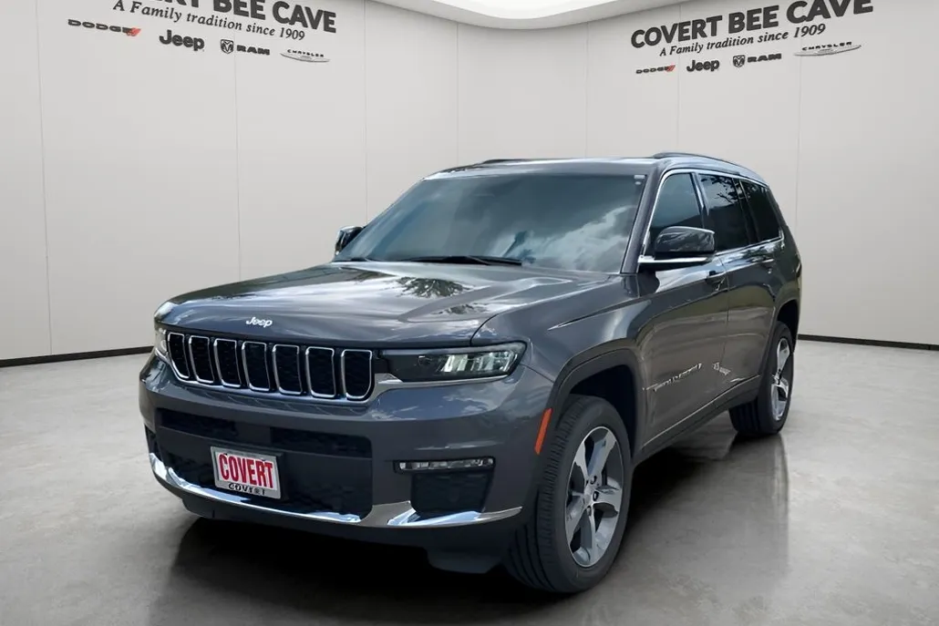 2025 Jeep Grand Cherokee Limited photo 1