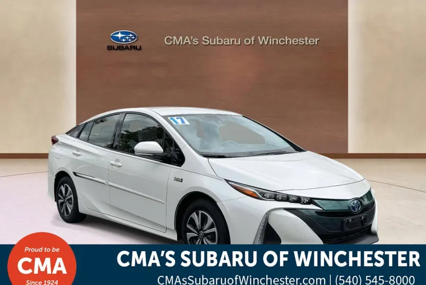2017 Toyota Prius Prime photo 1