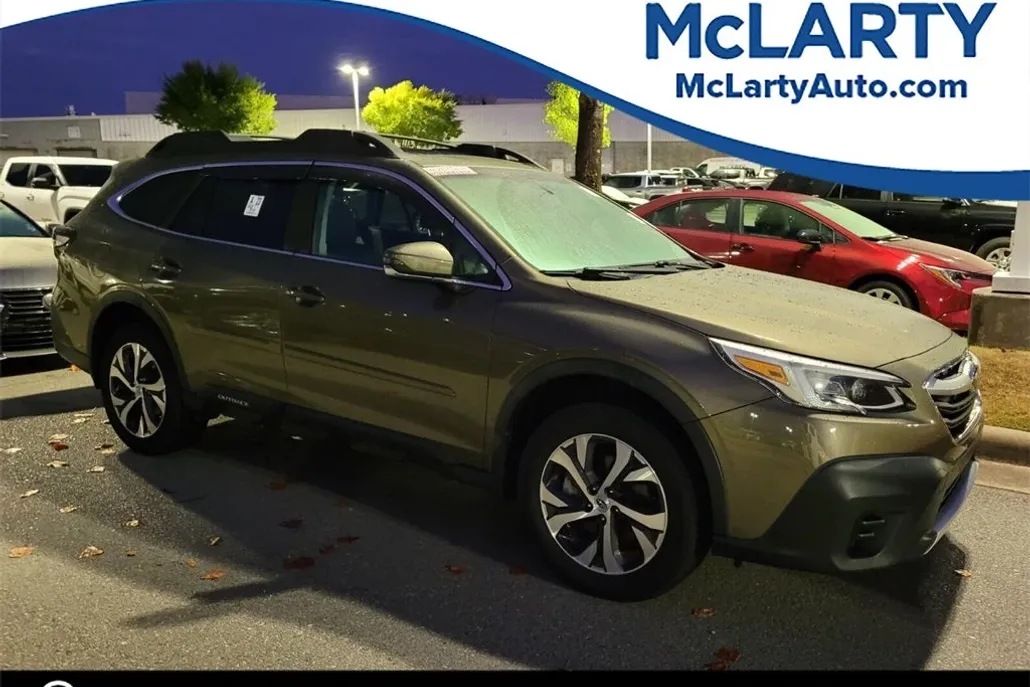 2020 Subaru Outback Limited photo 1
