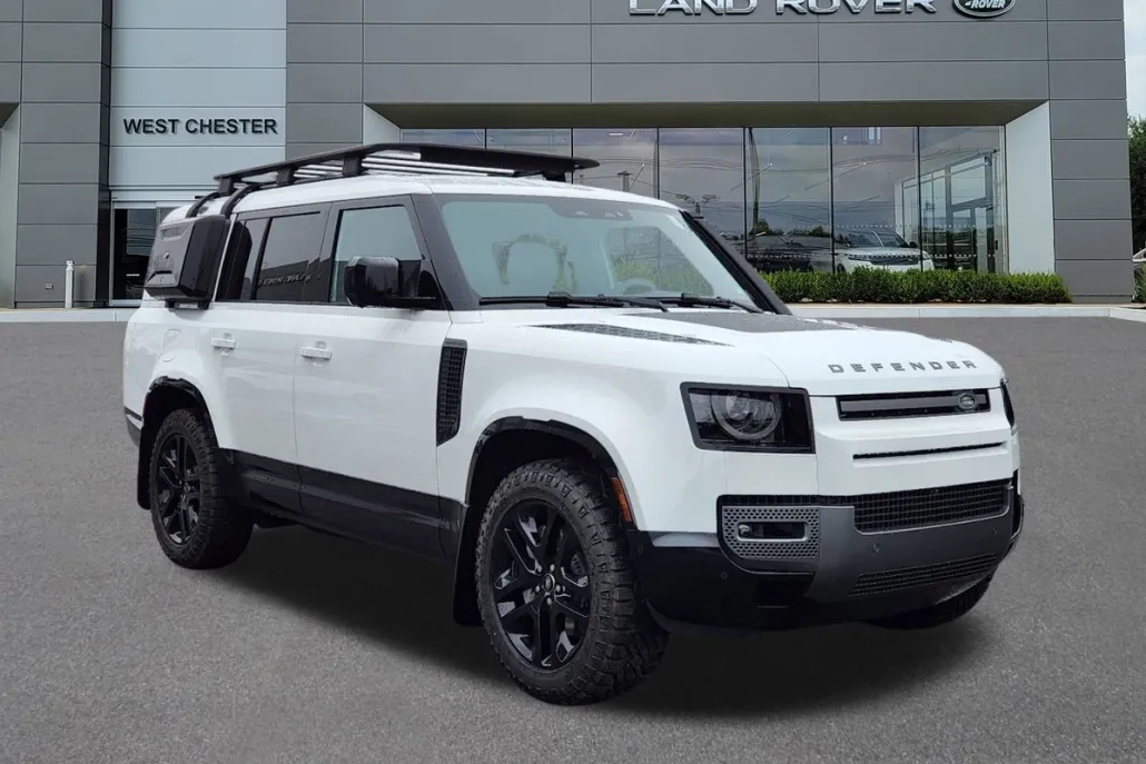 2024 Land Rover Defender 130 Outbound photo 1