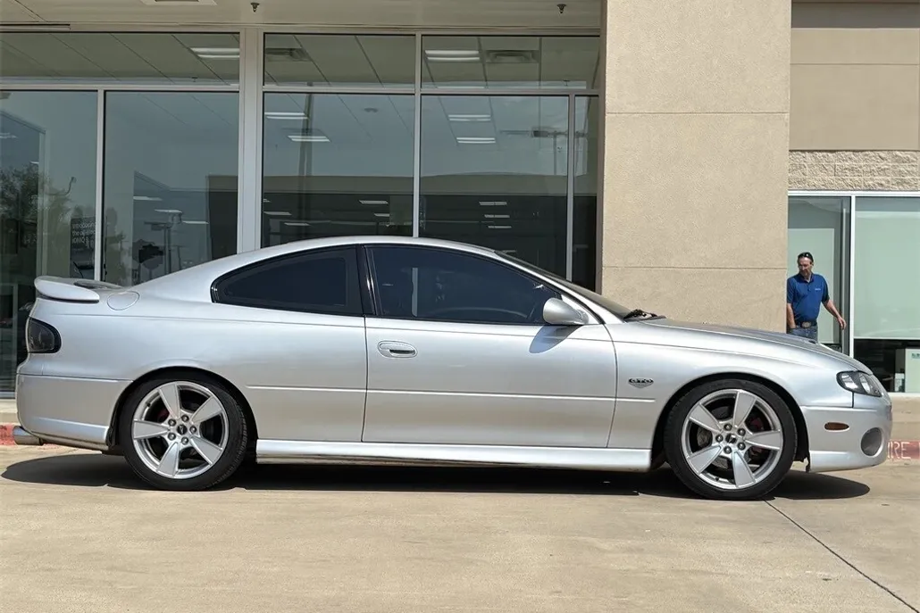 2004 Pontiac GTO photo 1