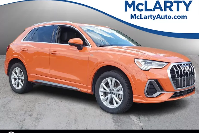 2024 Audi Q3 S line Premium 45 TFSI photo 1