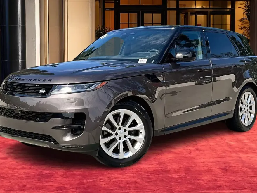 2025 Land Rover Range Rover Sport SE photo 1