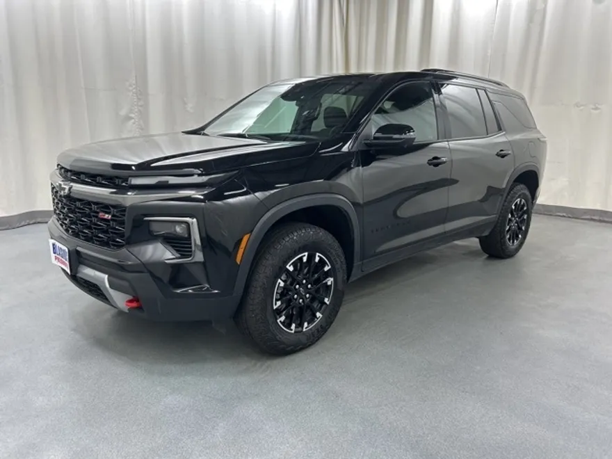 2024 Chevrolet Traverse Z71 photo 1