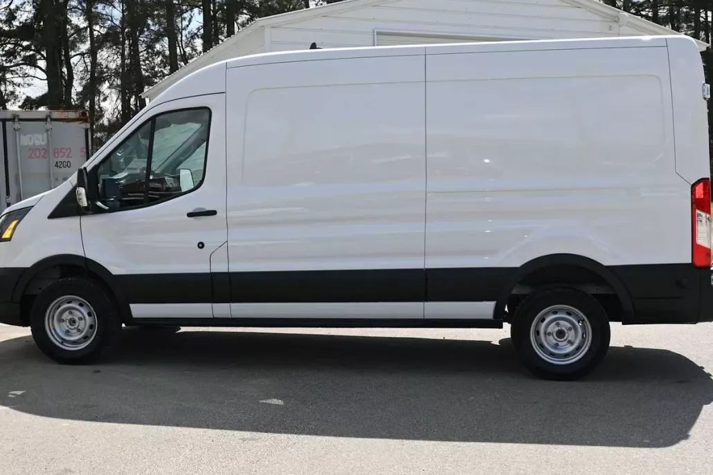 2025 Ford Transit photo 1
