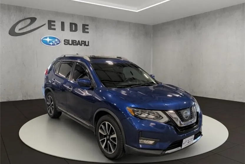 2017 Nissan Rogue SL photo 1