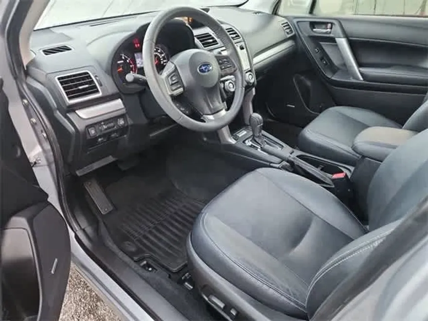 2016 Subaru Forester 2.0XT Touring photo 1