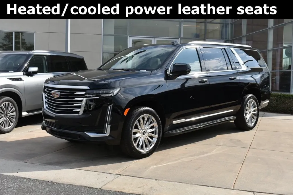 2023 Cadillac Escalade ESV Premium Luxury photo 1