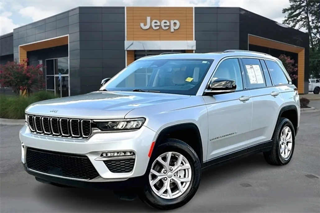 2022 Jeep Grand Cherokee Limited photo 1