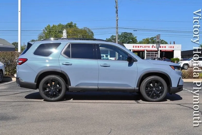 2025 Honda Pilot Black Edition photo 1