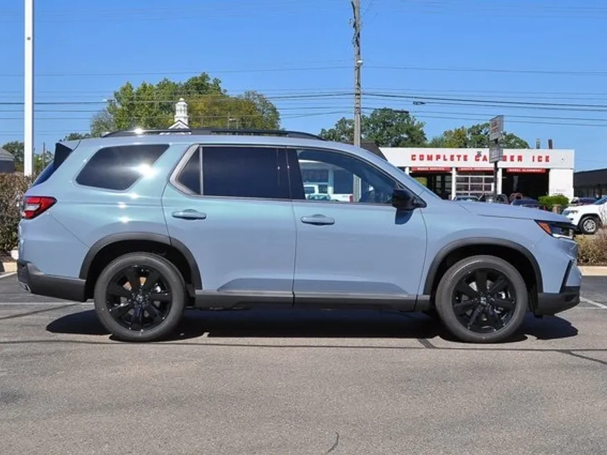 2025 Honda Pilot Black Edition photo 1