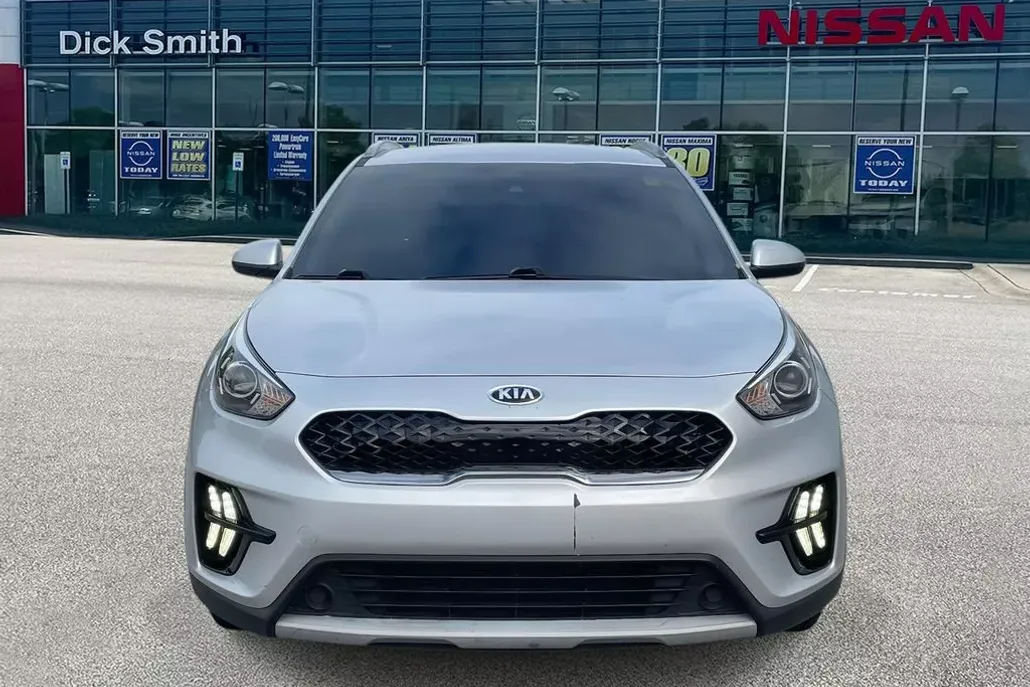 2020 Kia Niro LXS photo 1