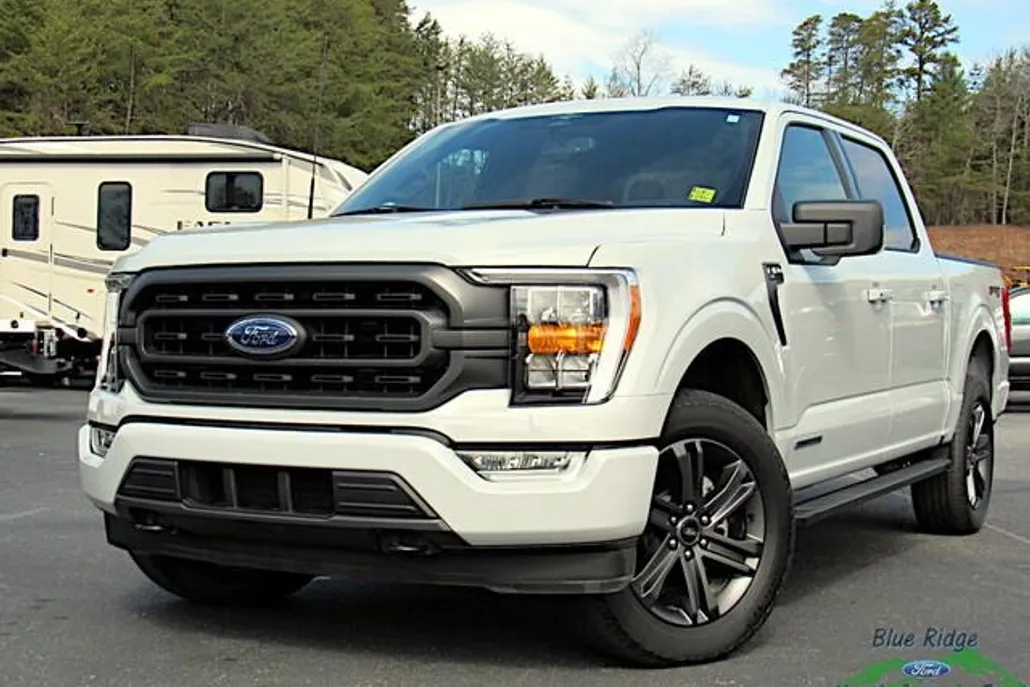 2023 Ford F-150 XLT photo 1