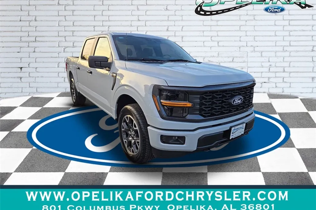 2025 Ford F-150 STX photo 1