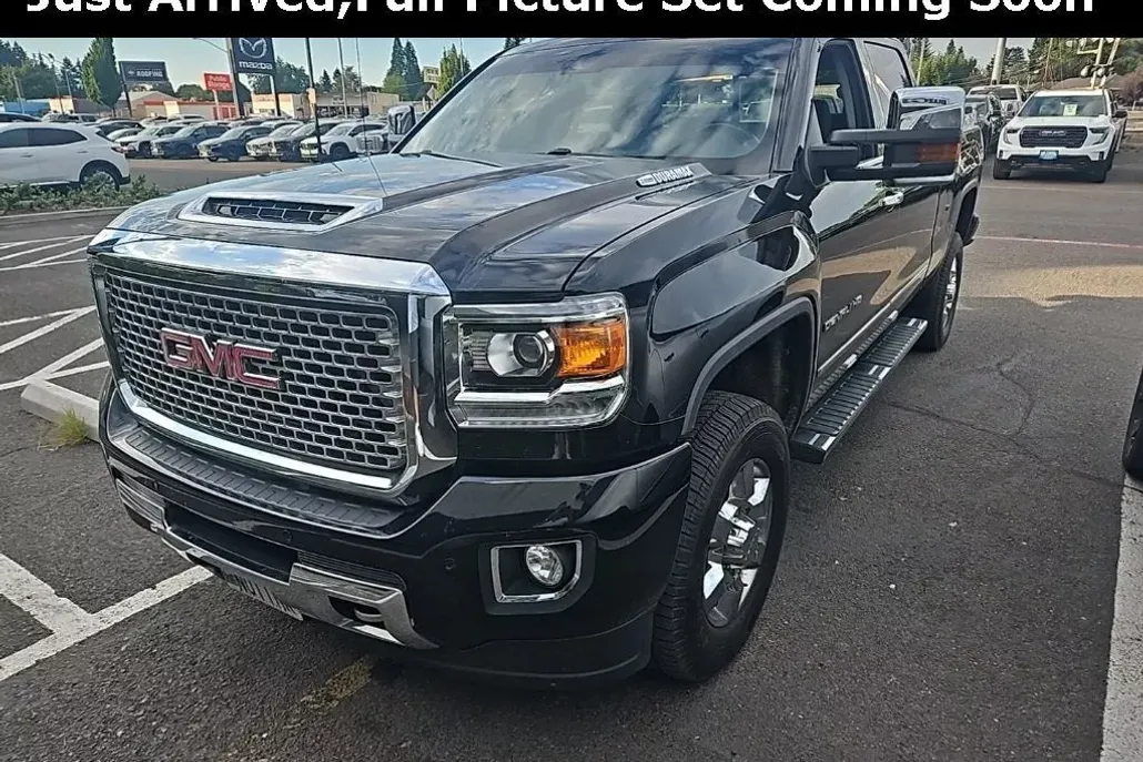 2017 Gmc Sierra 3500 HD Denali photo 1