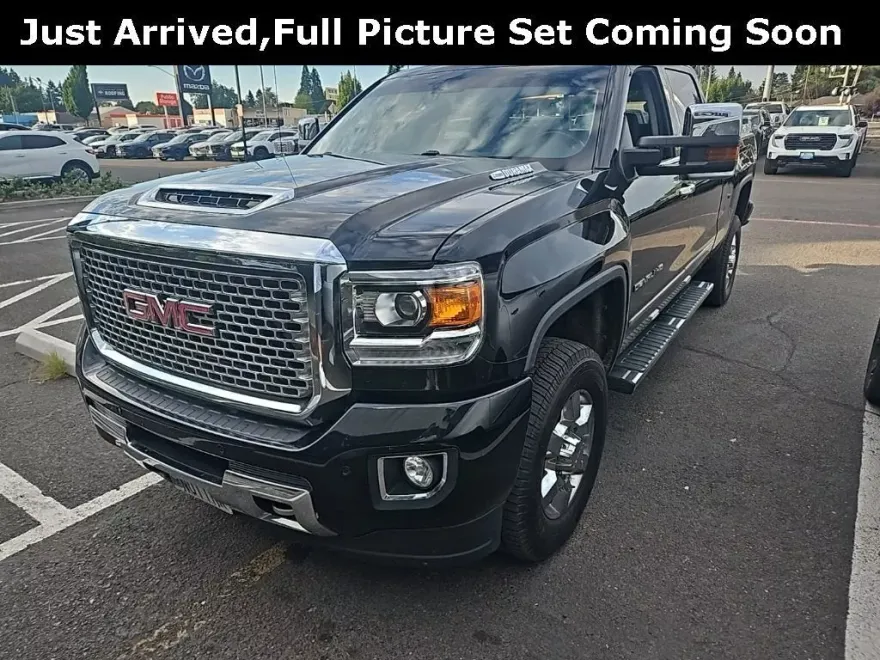 2017 Gmc Sierra 3500 HD Denali photo 1