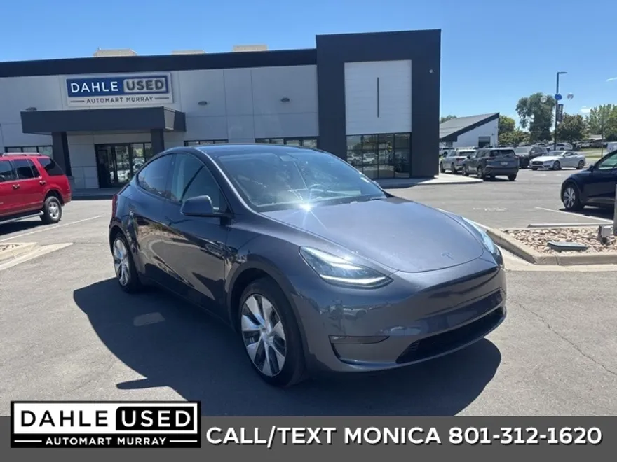 2021 Tesla Model Y Long Range photo 1