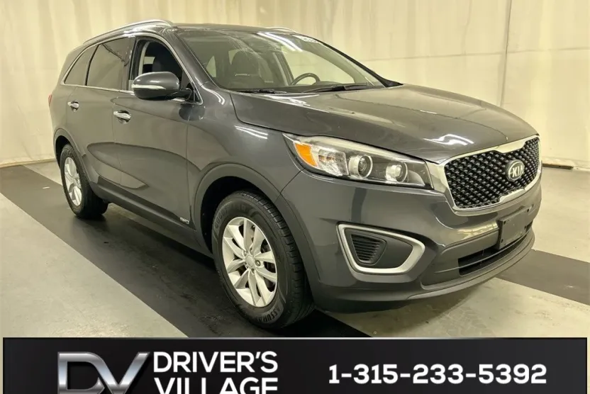 2018 Kia Sorento LX photo 1