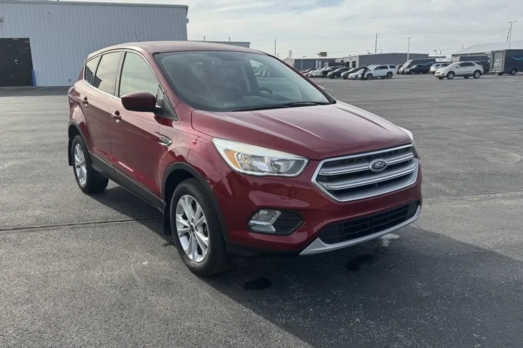 2017 Ford Escape SE photo 1