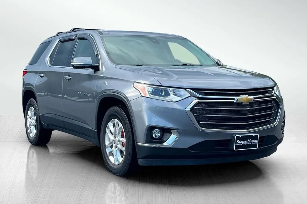 2020 Chevrolet Traverse Leather photo 1