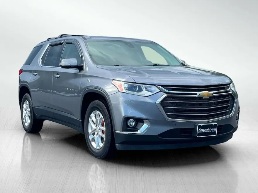 2020 Chevrolet Traverse Leather photo 1