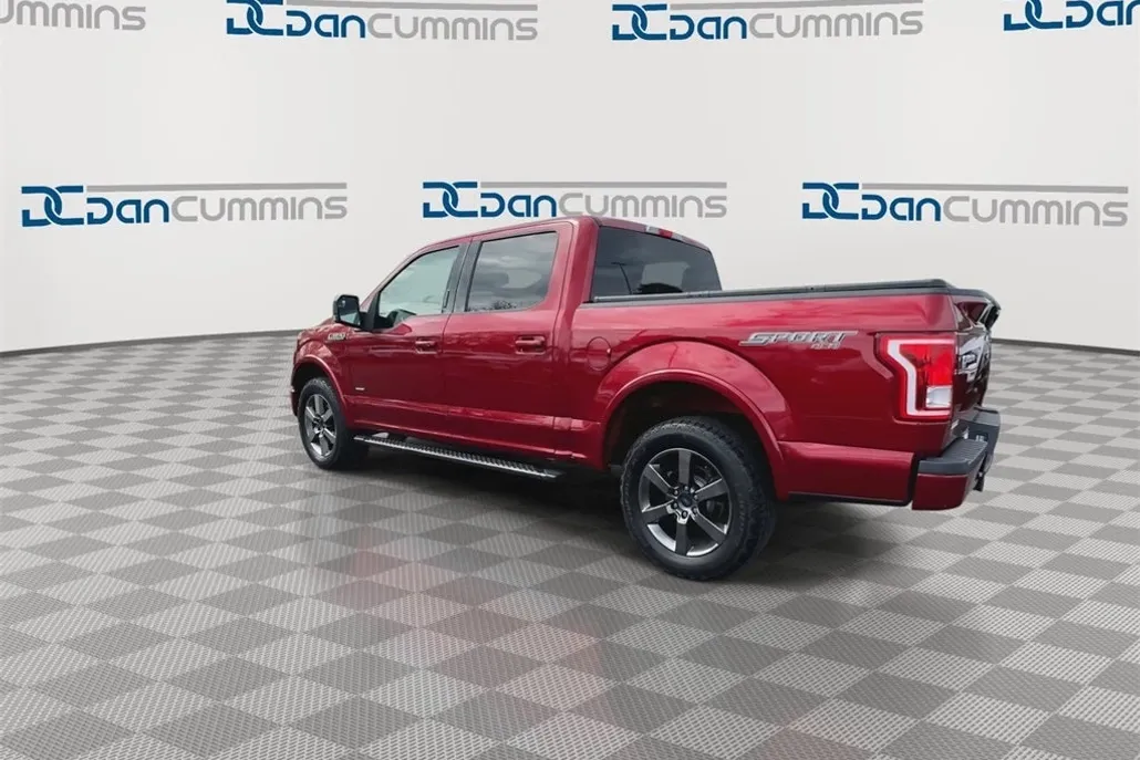 2015 Ford F-150 XLT photo 1