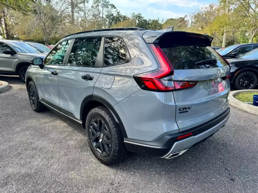 2026 Honda CR-V Hybrid photo 1