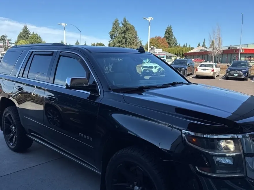 2015 Chevrolet Tahoe LTZ photo 1