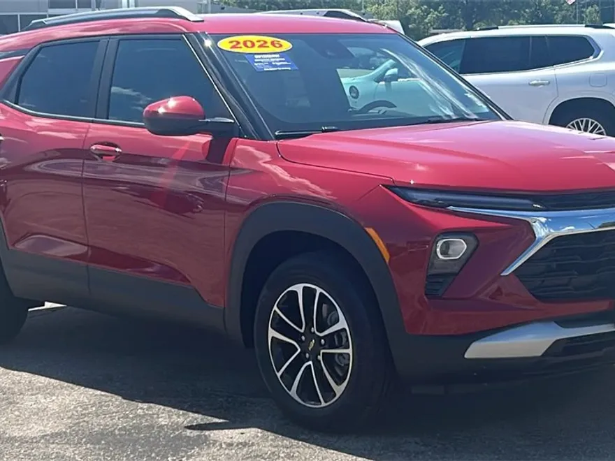 2026 Chevrolet Trailblazer LT photo 1