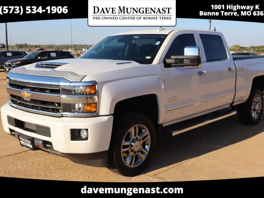 2019 Chevrolet Silverado 2500HD High Country photo 1
