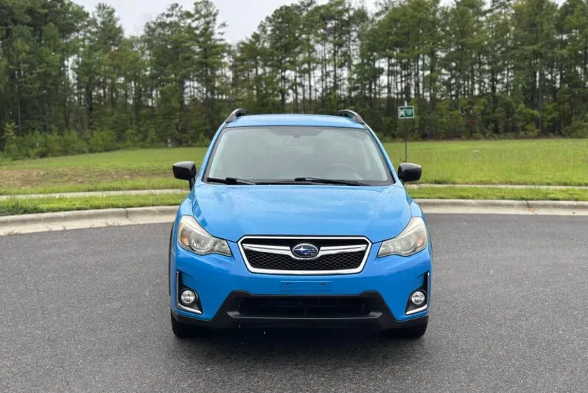 2017 Subaru Crosstrek 2.0i Base photo 1