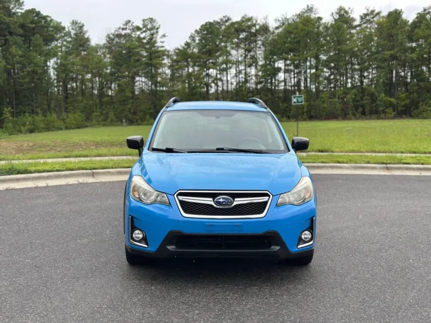 2017 Subaru Crosstrek 2.0i Base photo 1
