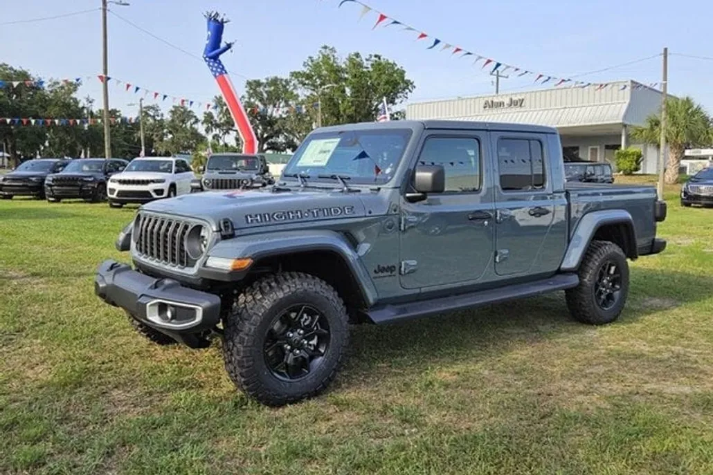 2025 Jeep Gladiator Sport photo 1