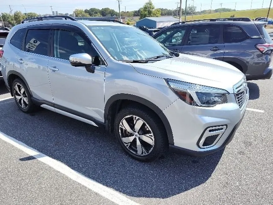 2021 Subaru Forester Touring photo 1