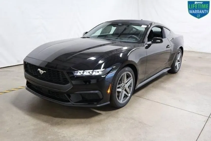 2025 Ford Mustang EcoBoost photo 1