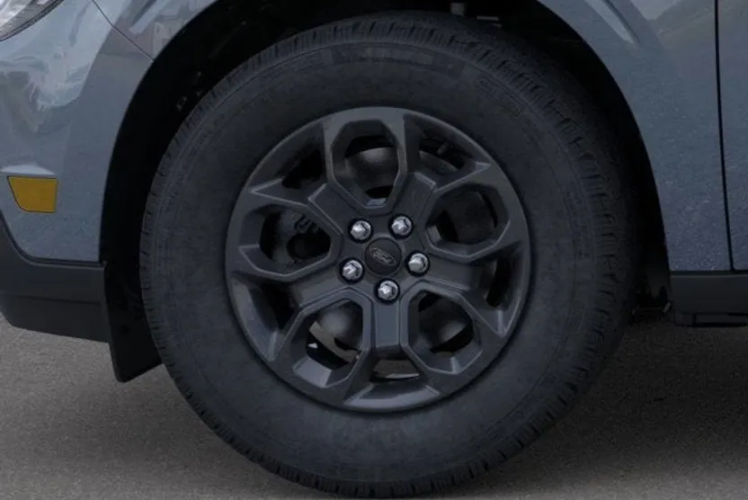 2025 Ford Maverick XLT photo 1