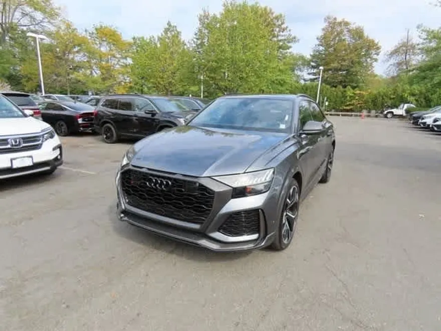 2021 Audi RS Q8 photo 1