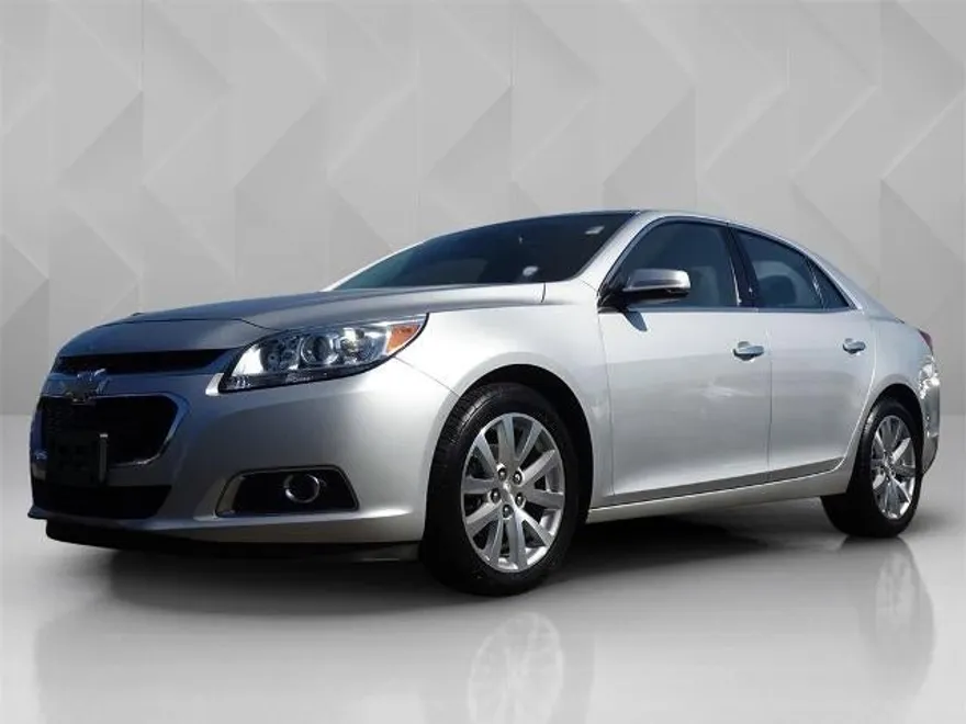 2014 Chevrolet Malibu LTZ photo 1