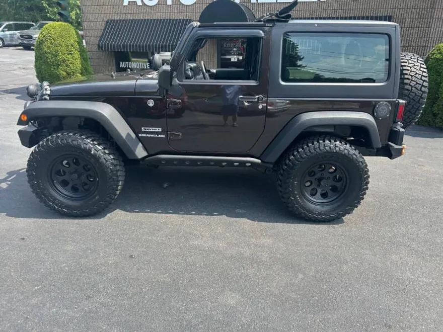 2013 Jeep Wrangler Sport photo 1