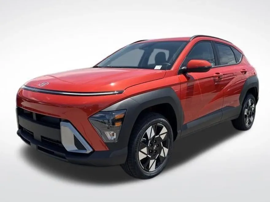 2025 Hyundai Kona SEL photo 1