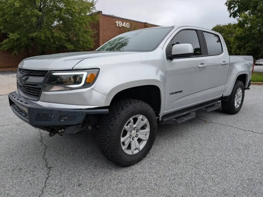 2018 Chevrolet Colorado LT photo 1